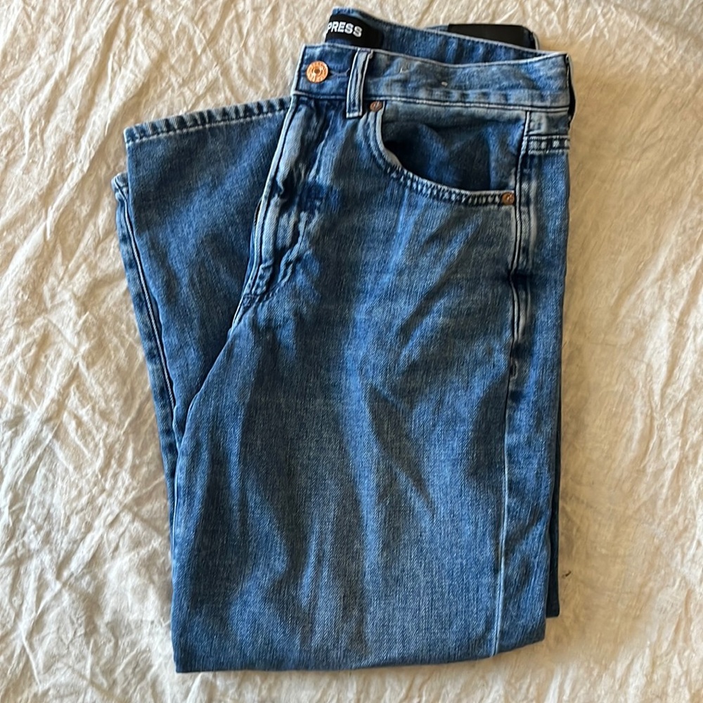 Express Cropped Wide Leg Jeans